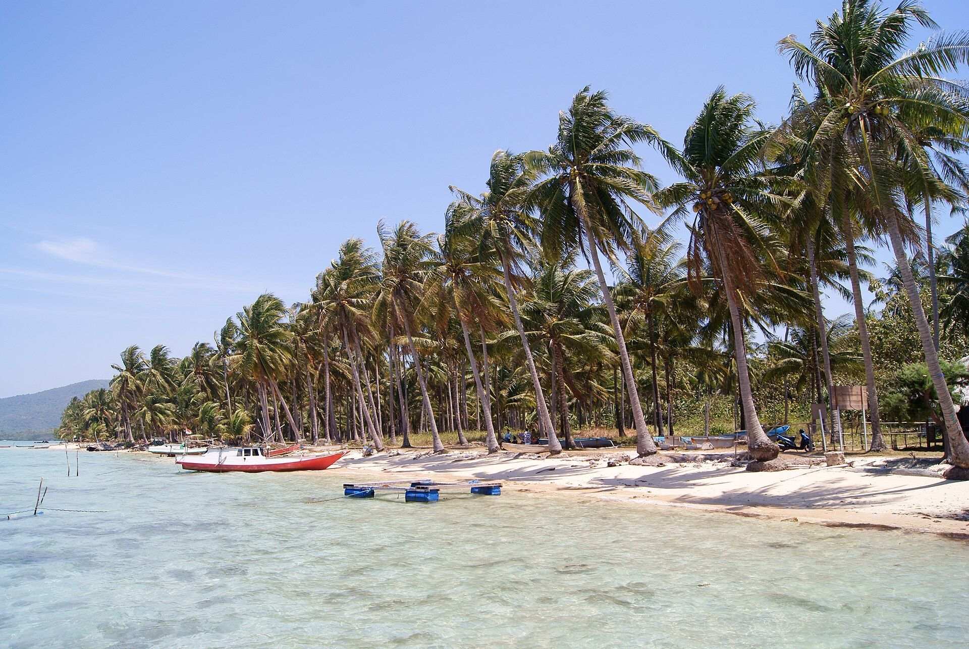 Pantai Barakuda di Karimunjawa